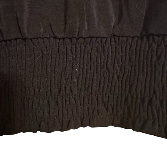 Nine West Black Crisscross Surplice Blouse With Bubble Sleeves - Women’s M - Picture 8 of 13